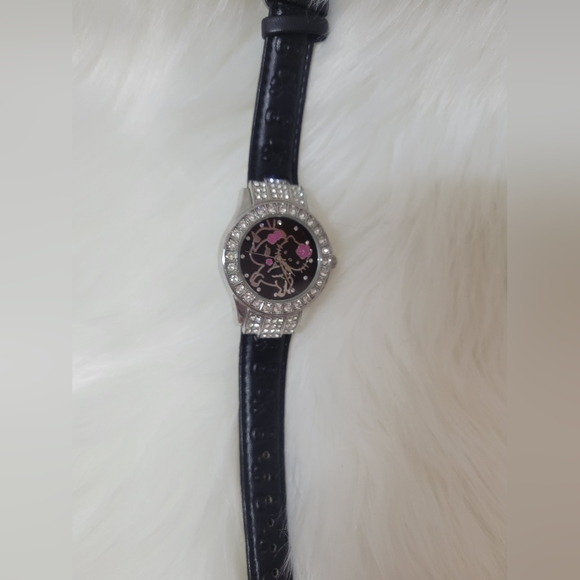 Rare tokidoki Unicorno Hello Kitty Black Pleather Rhinestone Watch - Picture 3 of 8